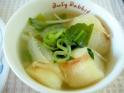 簡単！麩とわかめ入りの中華風味スープ♪